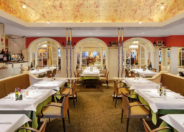 Grand Elysee Hotel