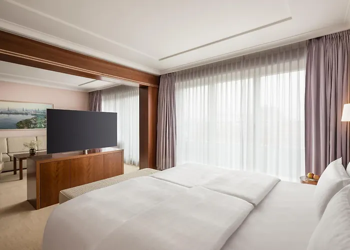 Hotel Grand Elysee