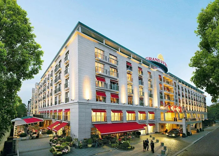 Hotel Grand Elysee